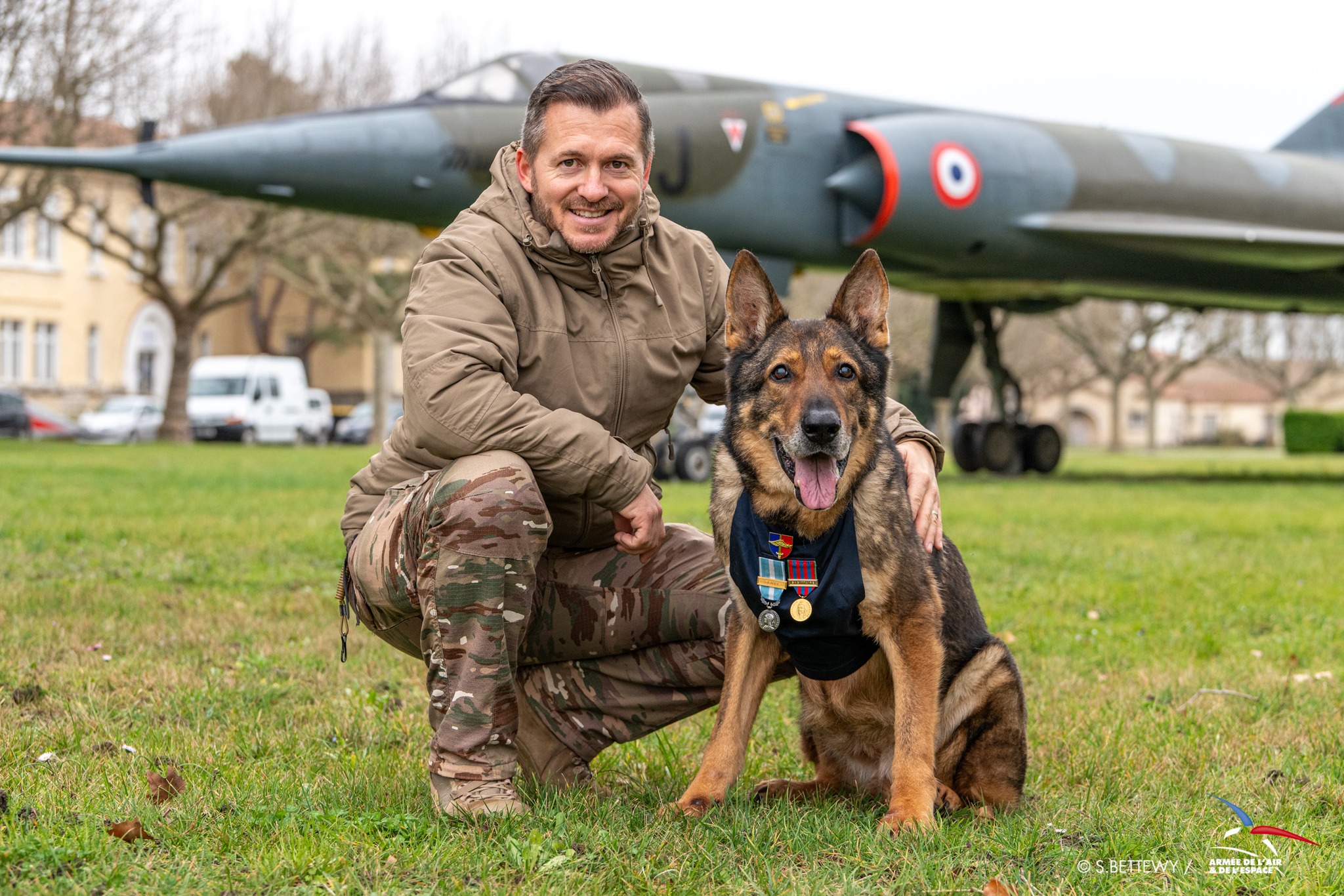 Migor, berger allemand de l’Armée de l’Air, tire sa révérence après dix ans de missions